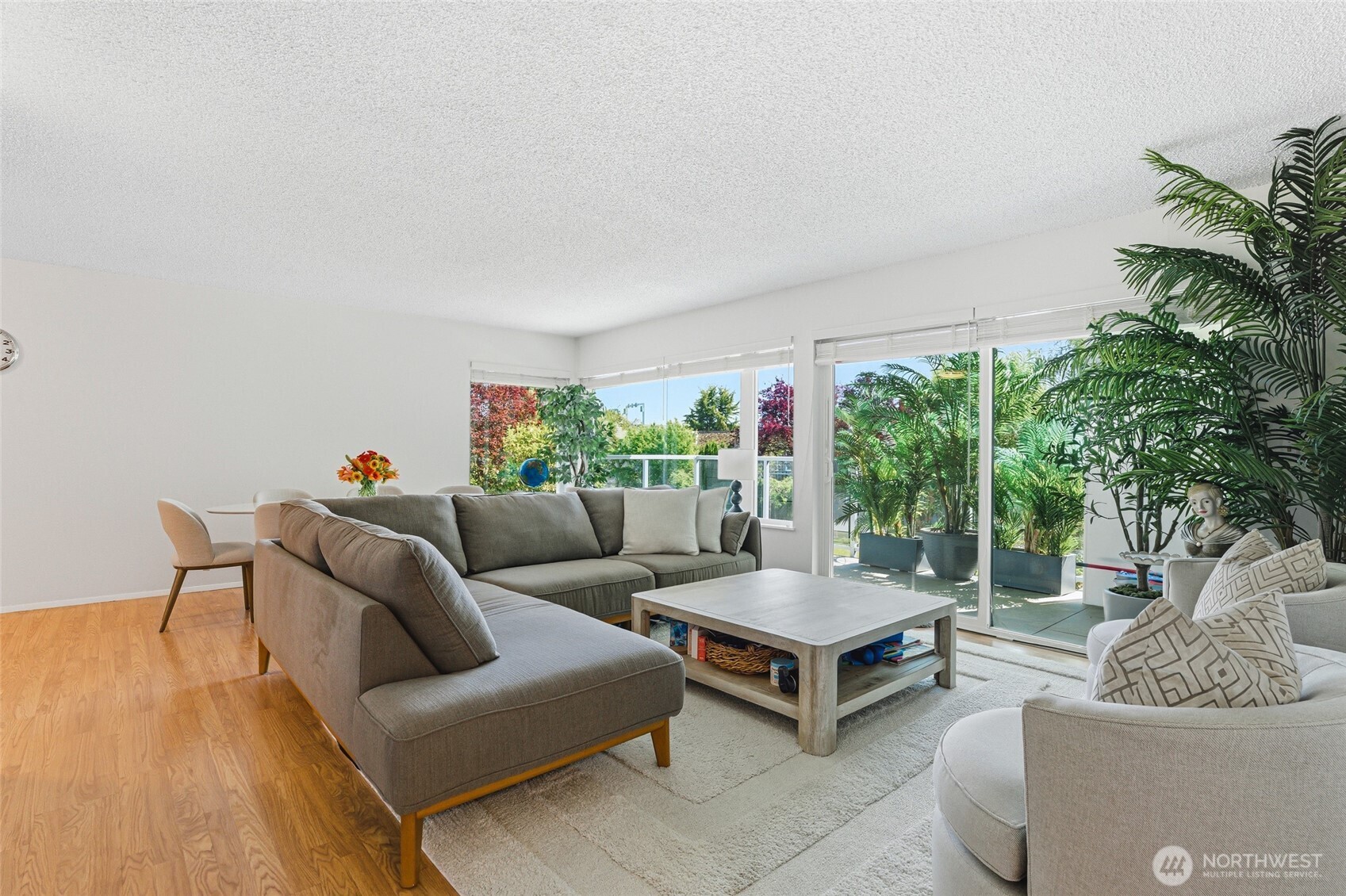 2500 Canterbury Lane E Unit: 204
