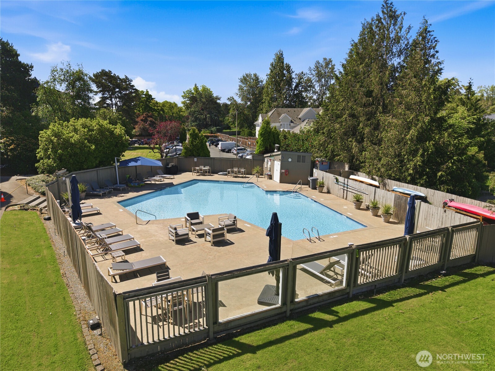 2500 Canterbury Lane E Unit: 204