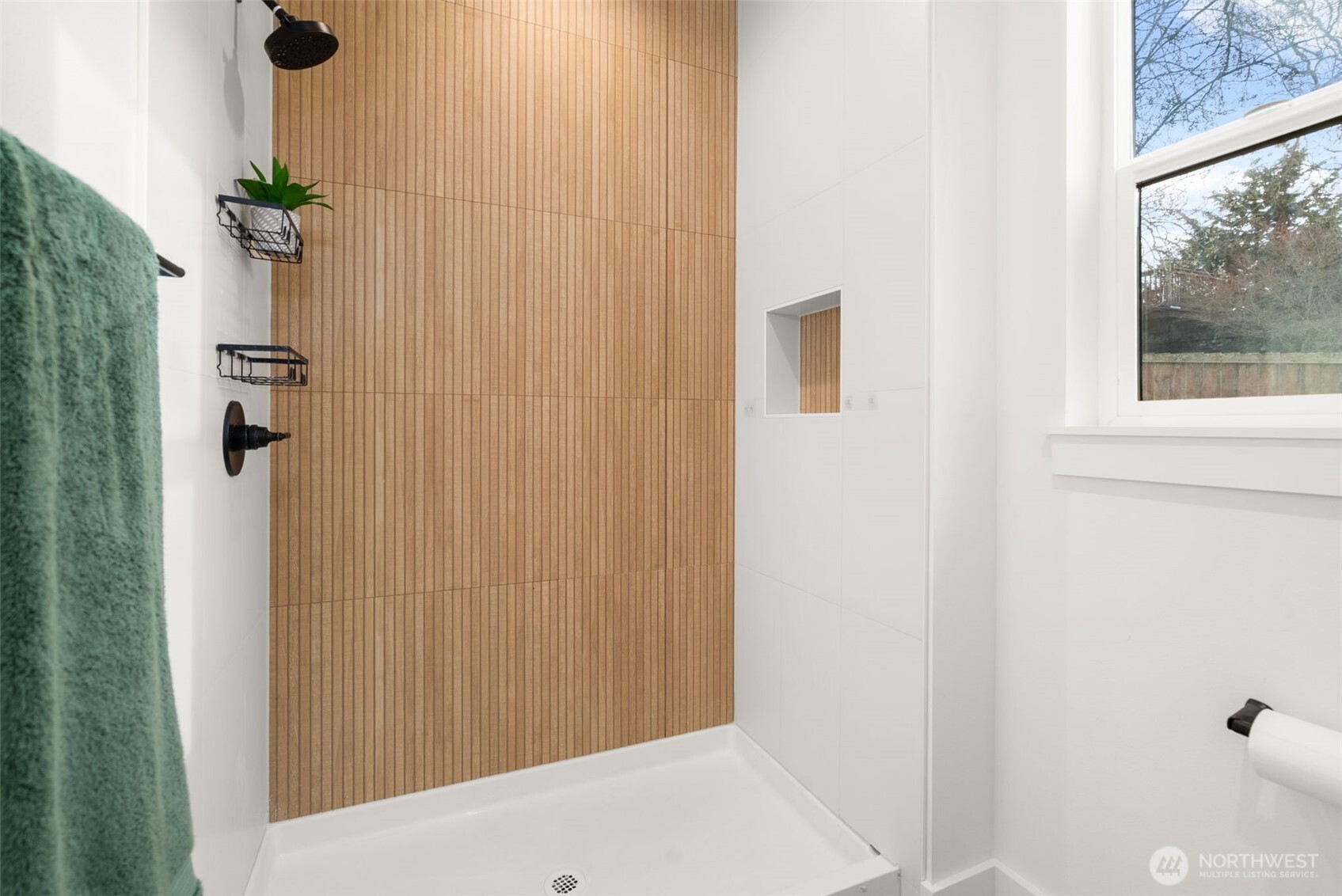 17905 28th Street E