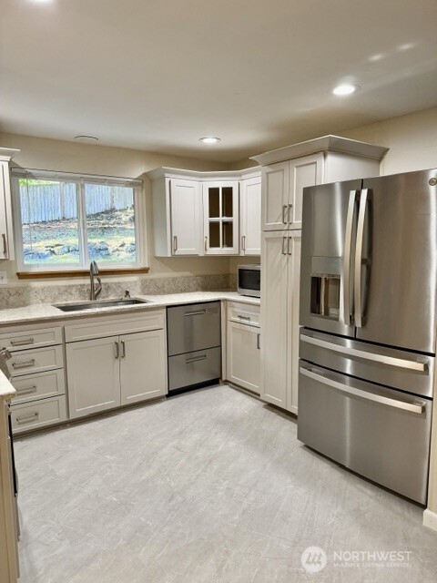 6712 53rd Street W