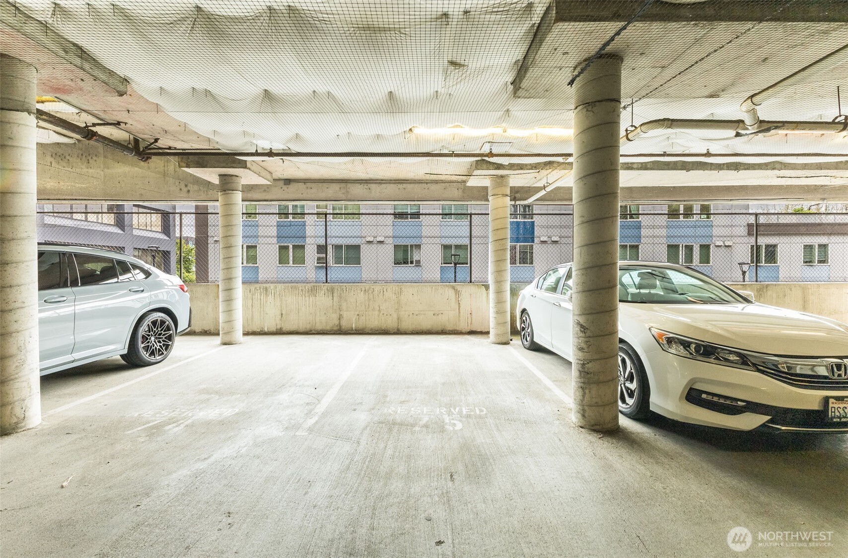 1504 Aurora Avenue N Unit: 110