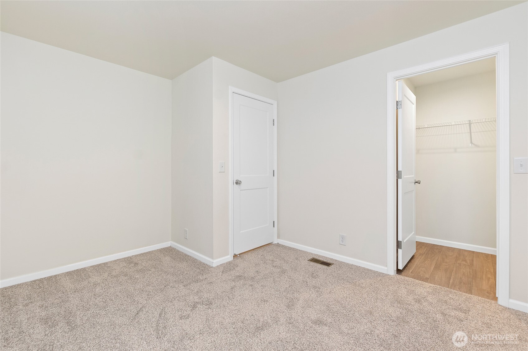 17005 Linden Court SE