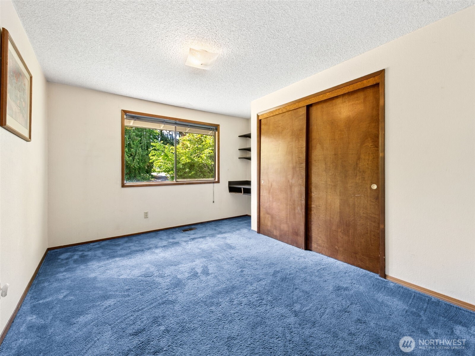 10410 260th Street E