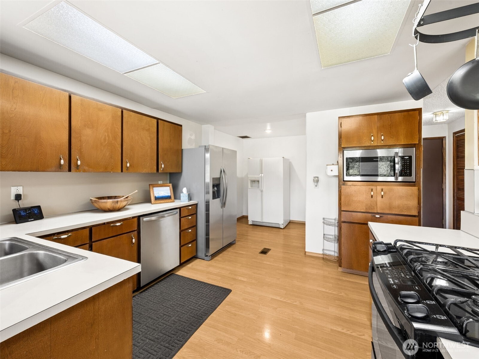 10410 260th Street E