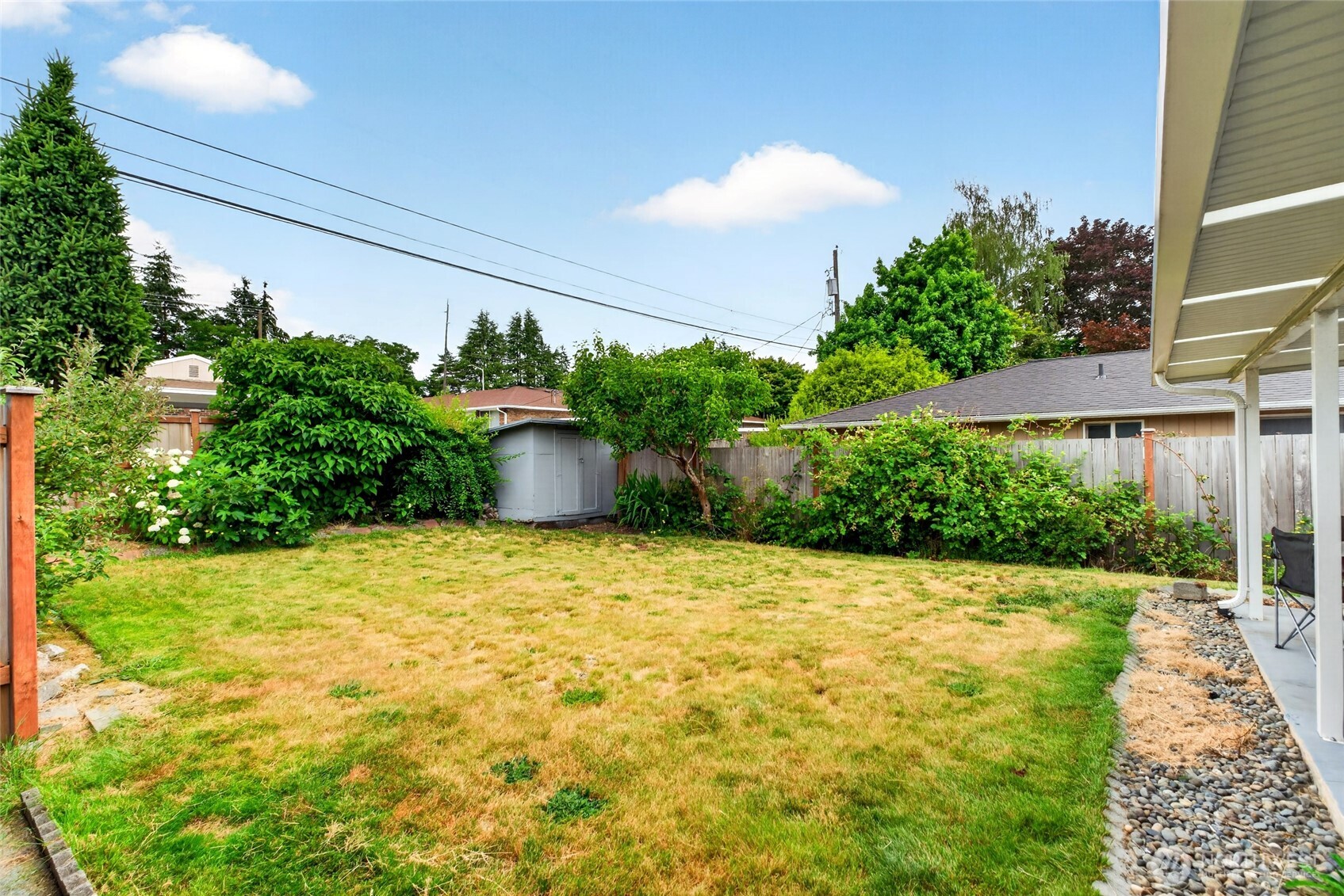 1420 N Woodlawn
