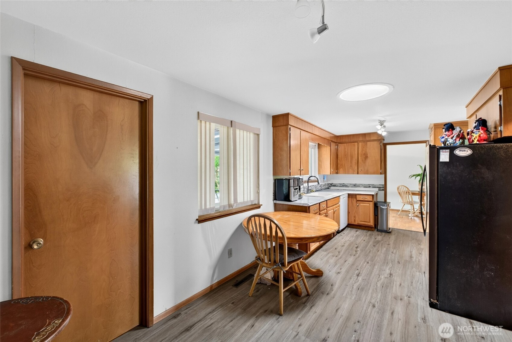 1420 N Woodlawn