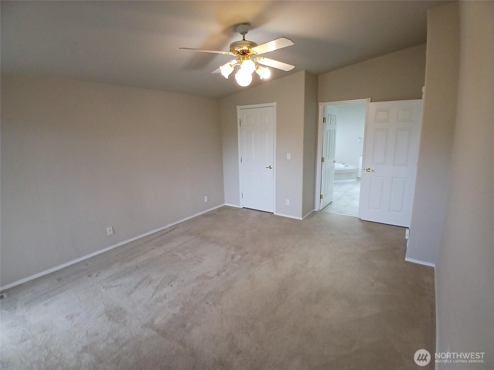 9024 60th Avenue E Unit: 104