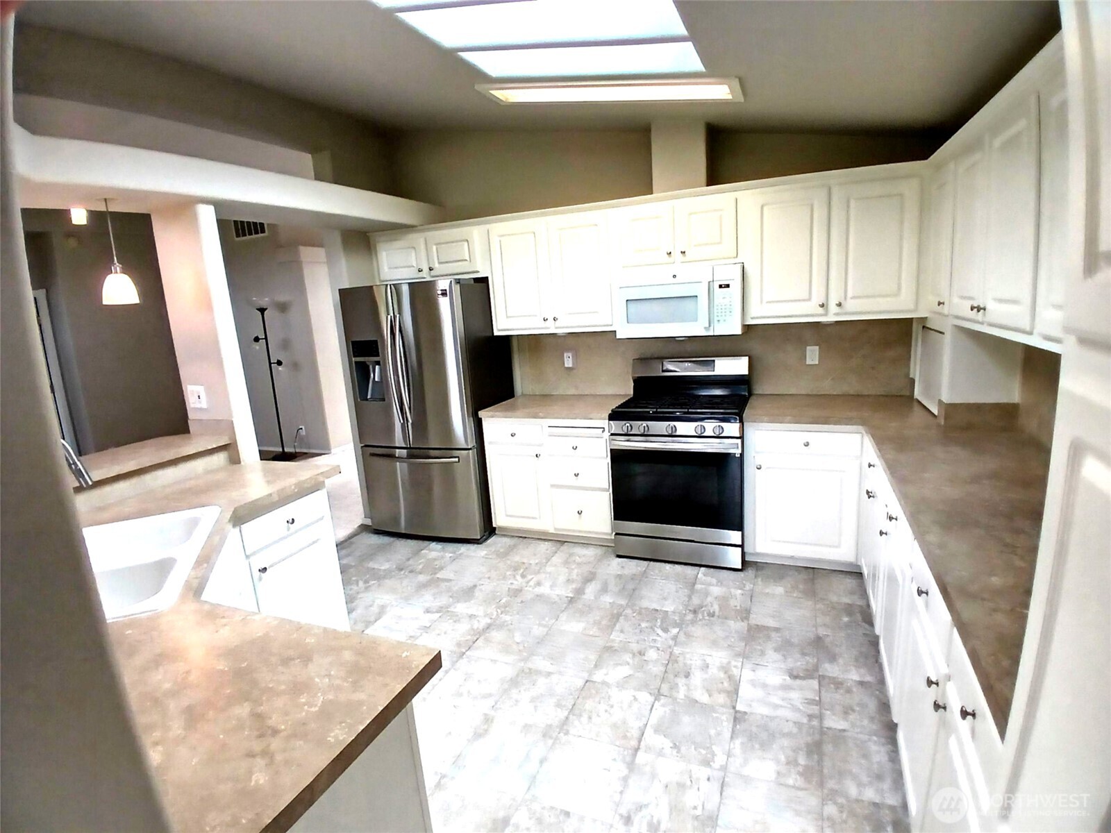 9024 60th Avenue E Unit: 104