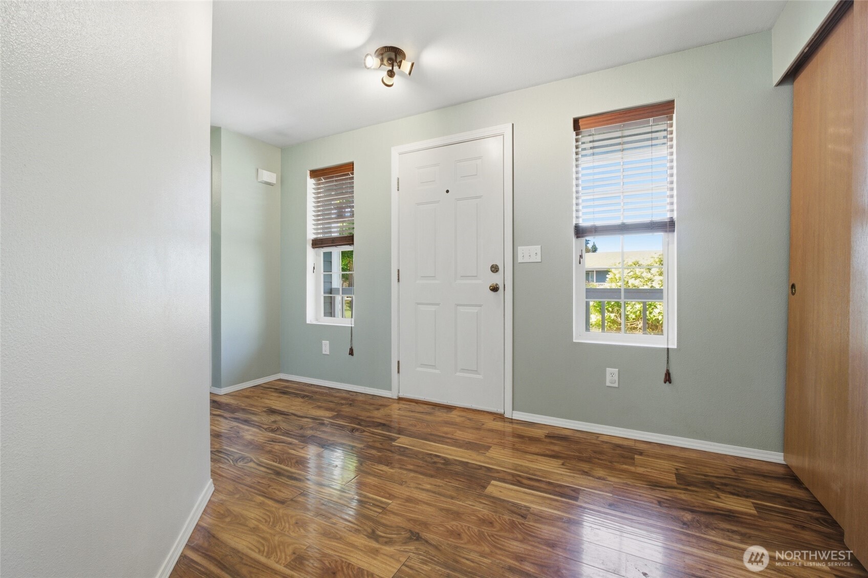 16305 107th Ct SE