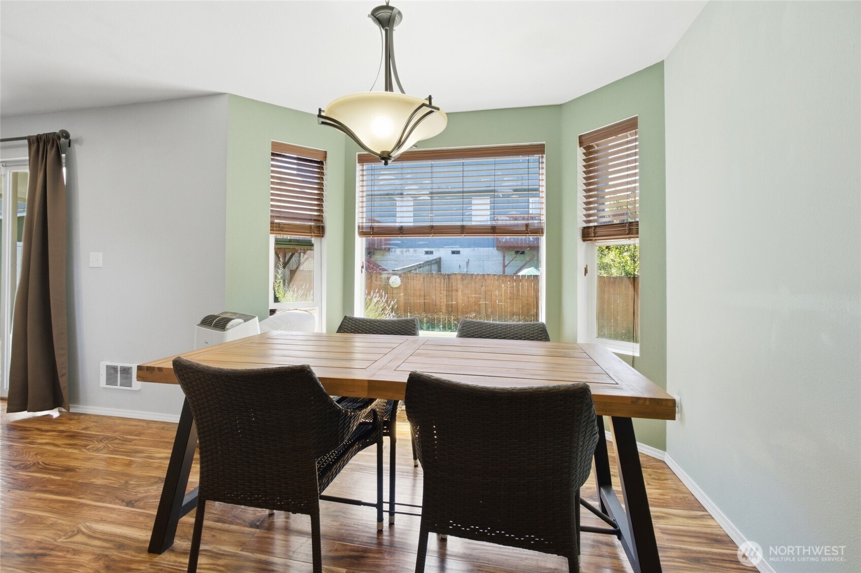 16305 107th Ct SE