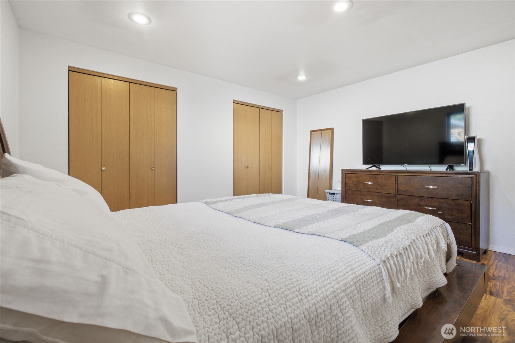 16305 107th Ct SE