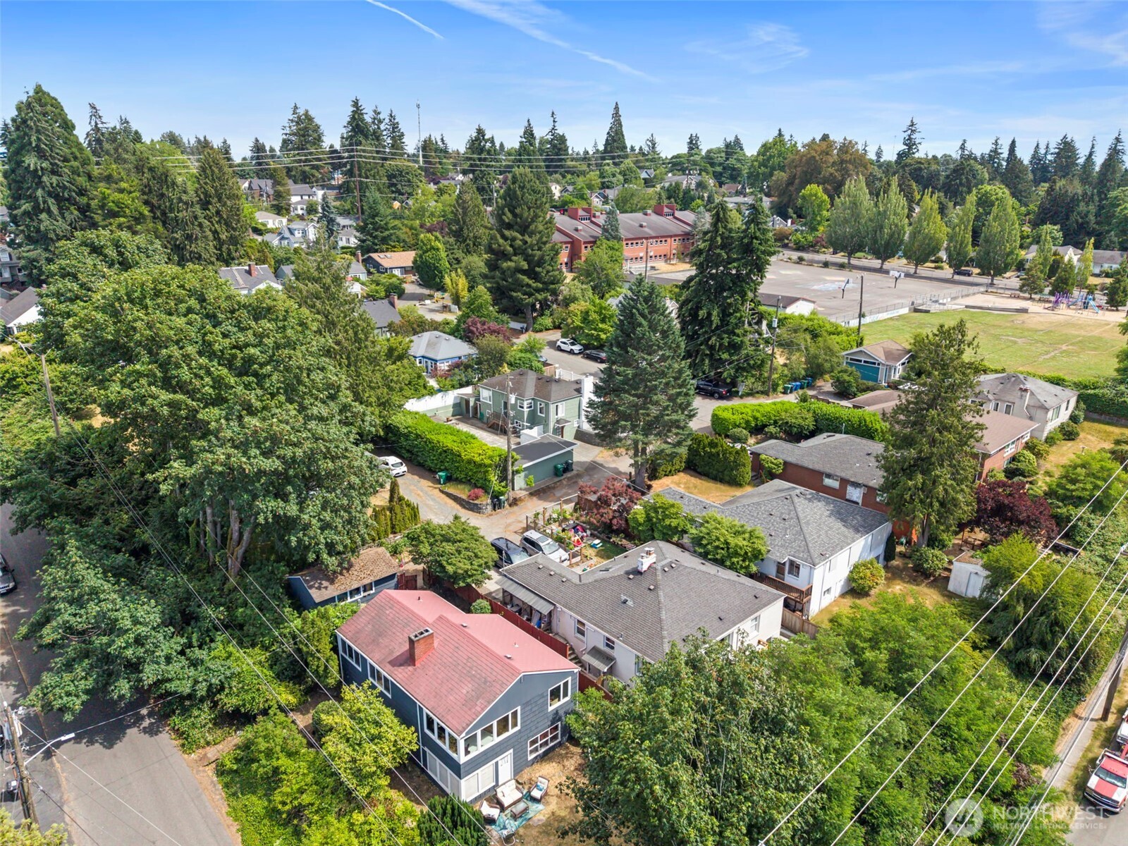 9628 5th Ave NE