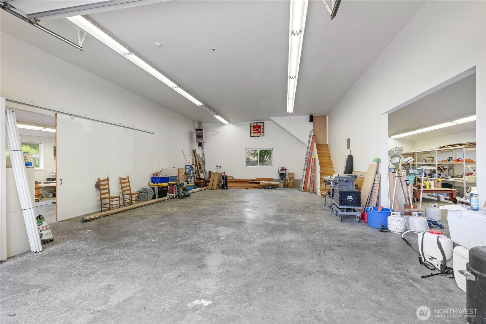2110 43rd Street SE