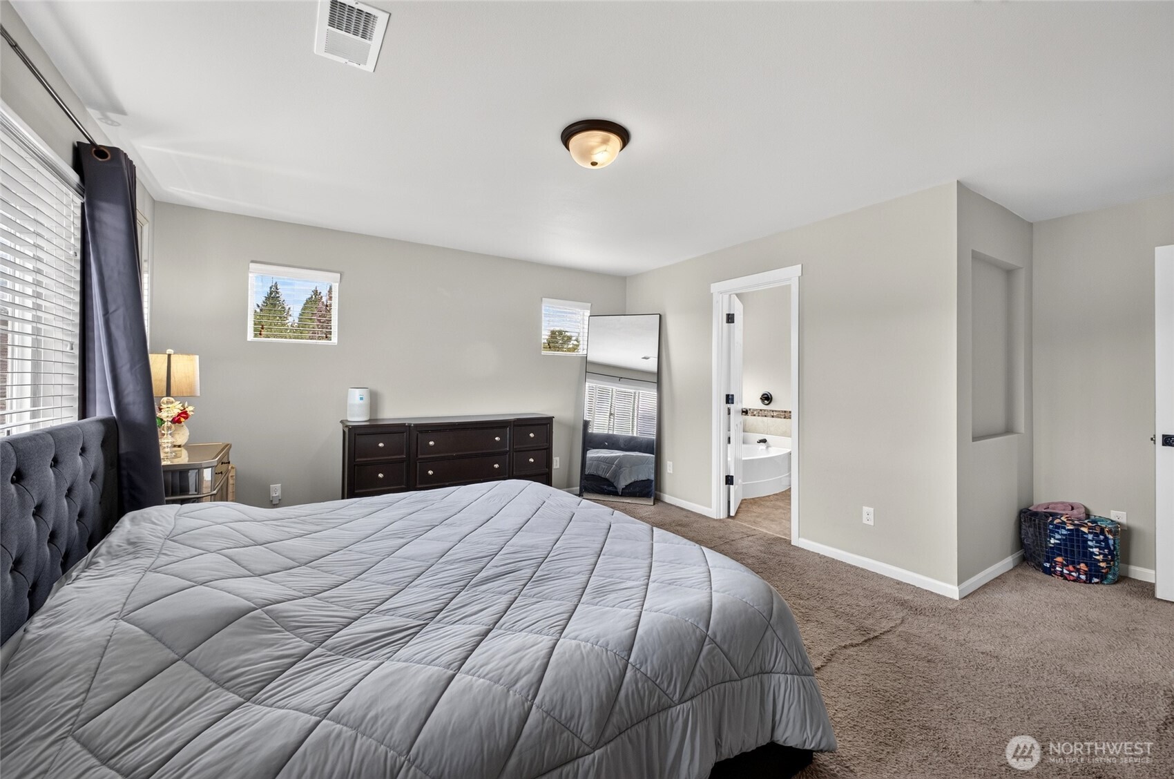 12014 181st Avenue E