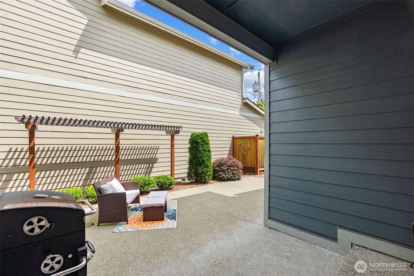 3215 64th Lane SW