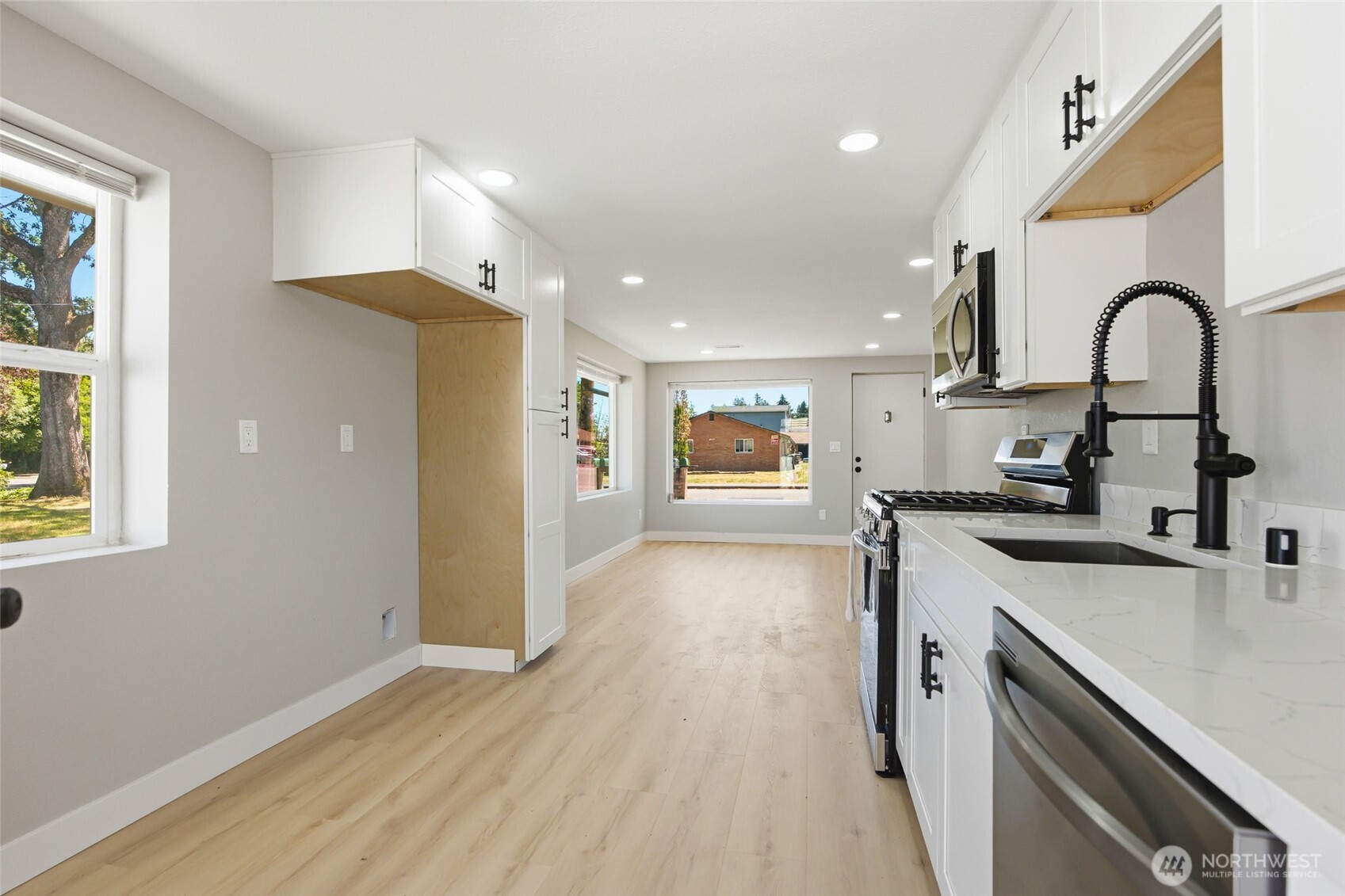 14402 Washington Avenue SW Unit: 3