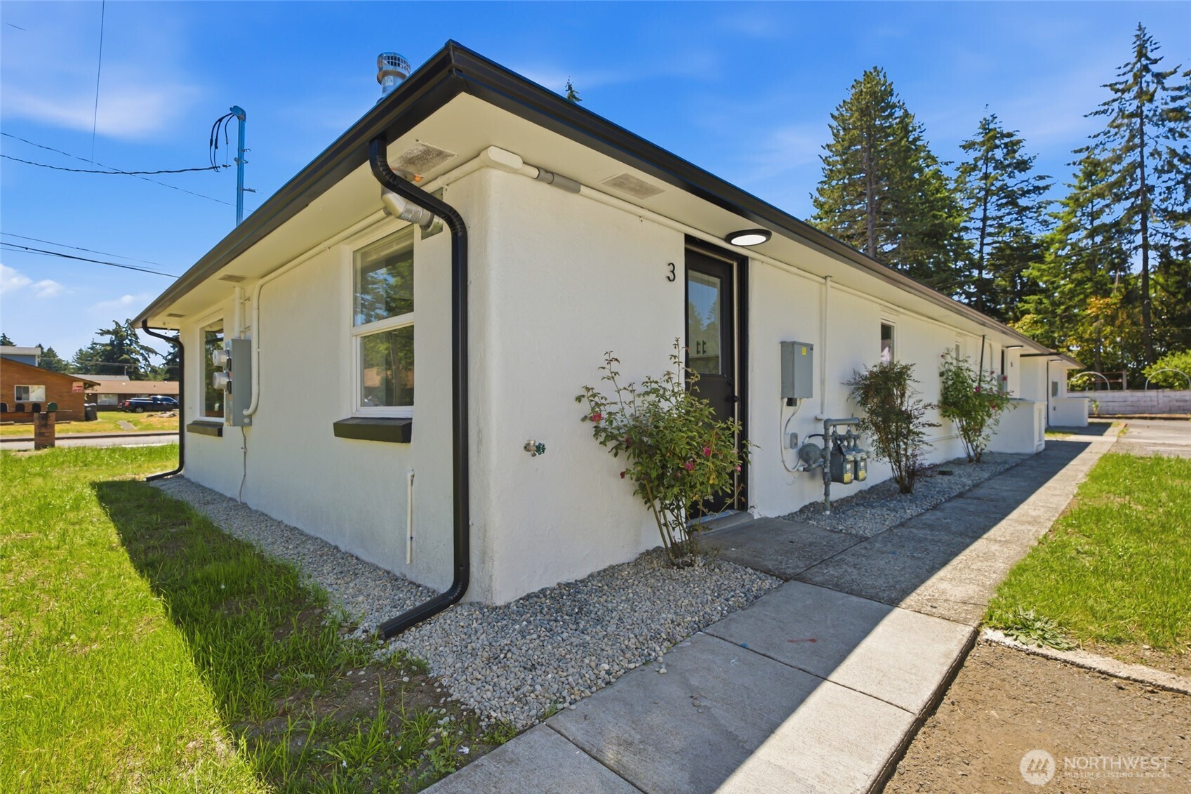 14402 Washington Avenue SW Unit: 3