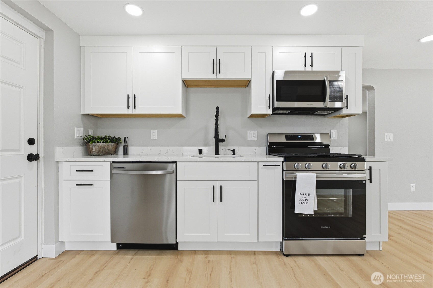 14402 Washington Avenue SW Unit: 4