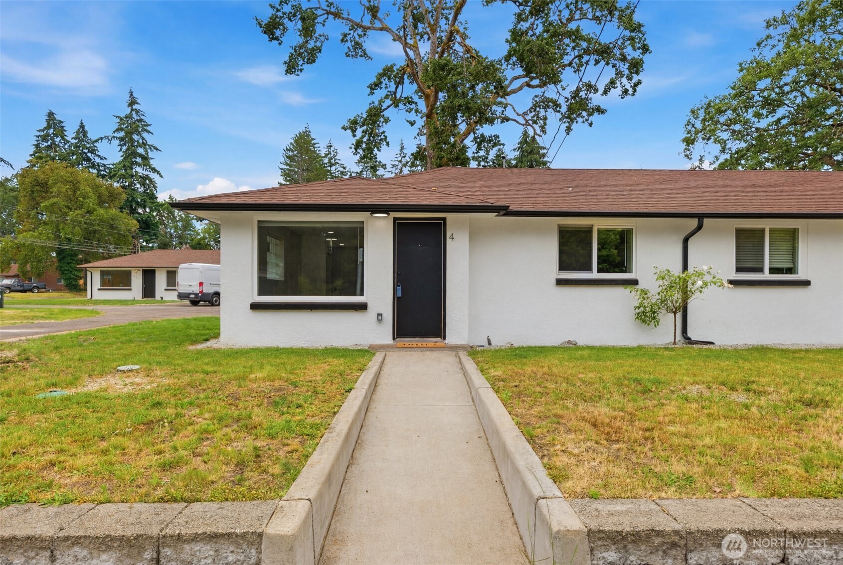 14402 Washington Avenue SW Unit: 4