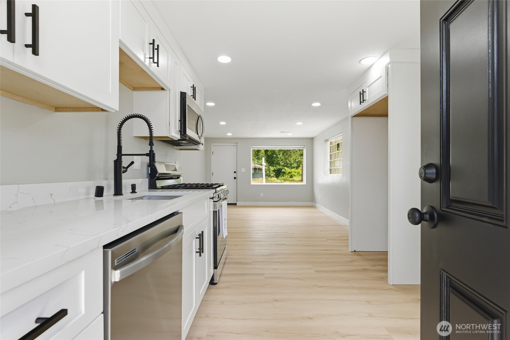 14402 Washington Avenue SW Unit: 4