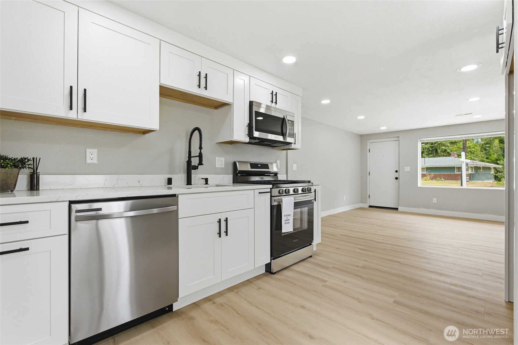 14402 Washington Avenue SW Unit: 4