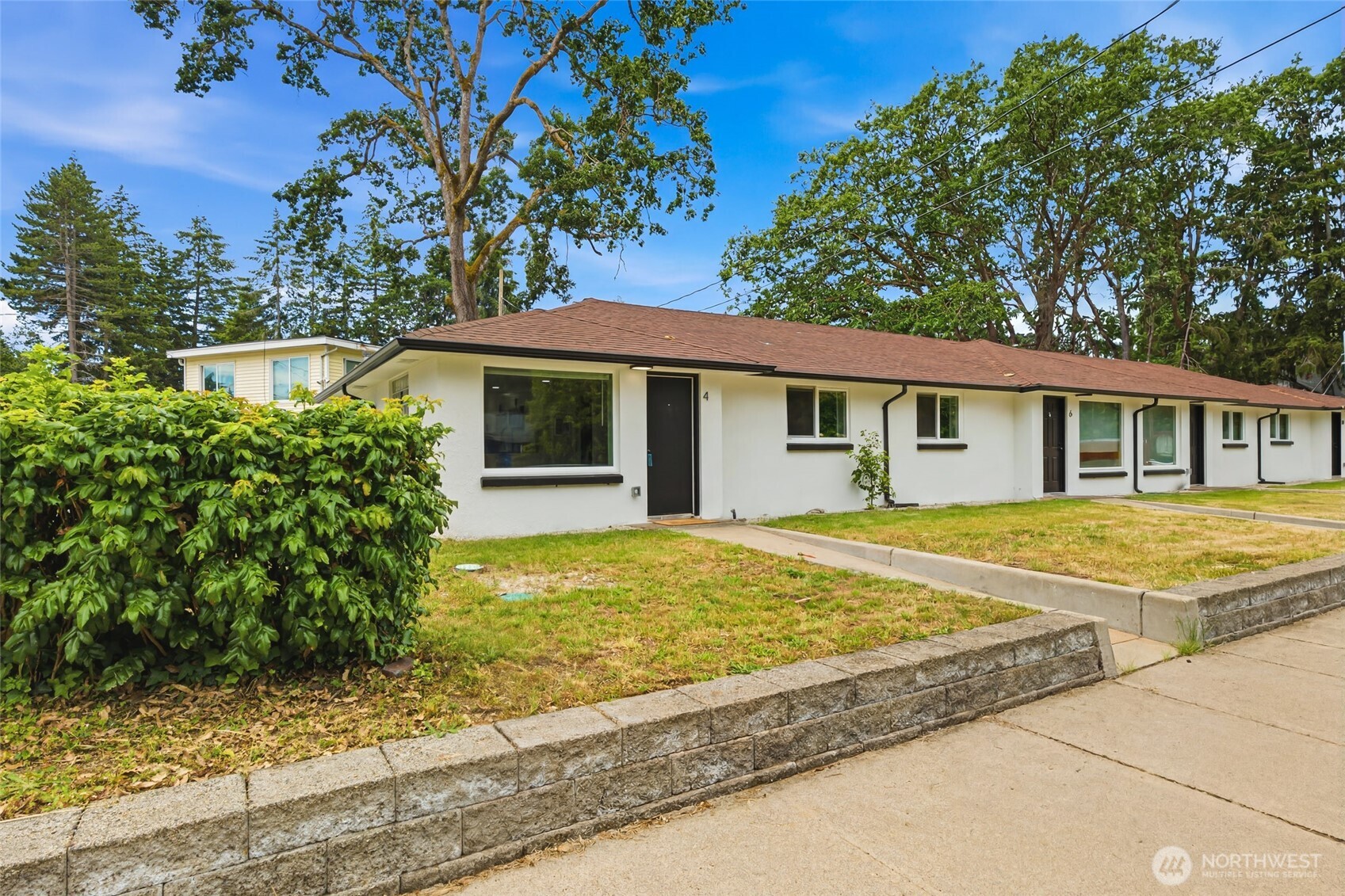 14402 Washington Avenue SW Unit: 4