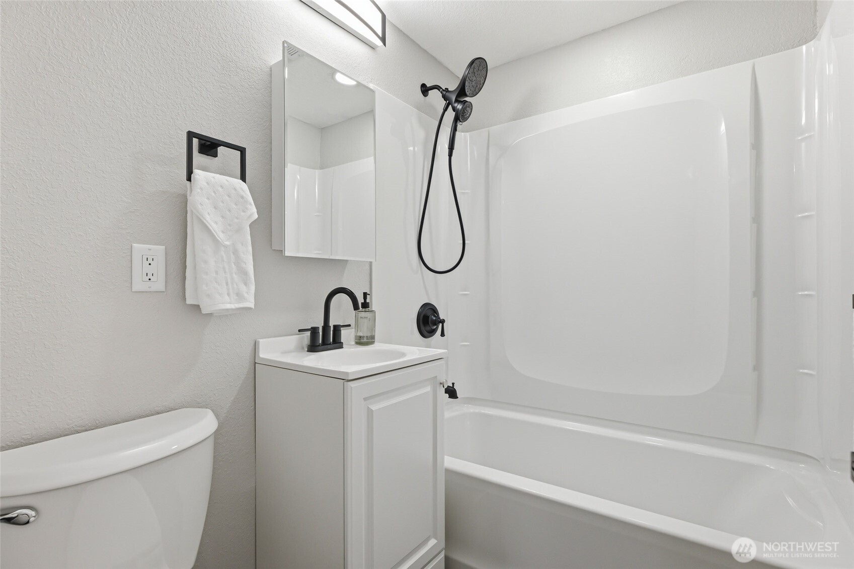 14402 Washington Avenue SW Unit: 4