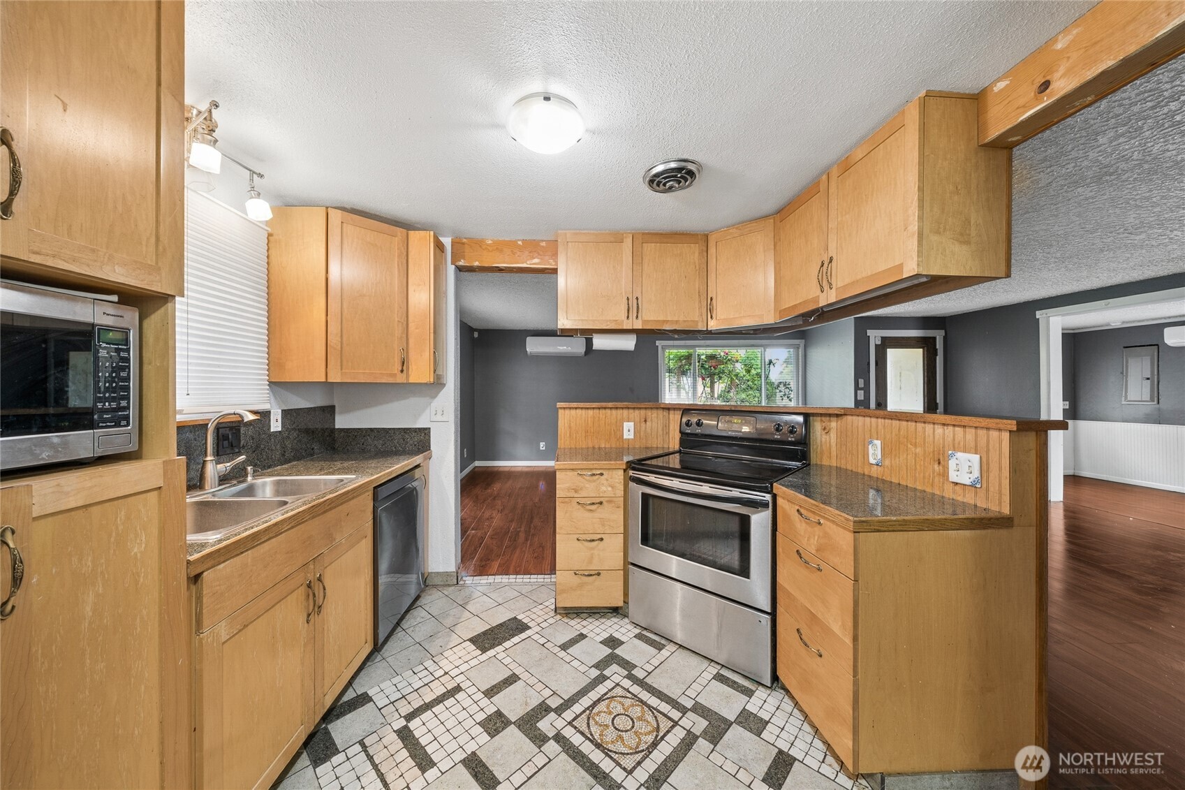761 S 92nd Street