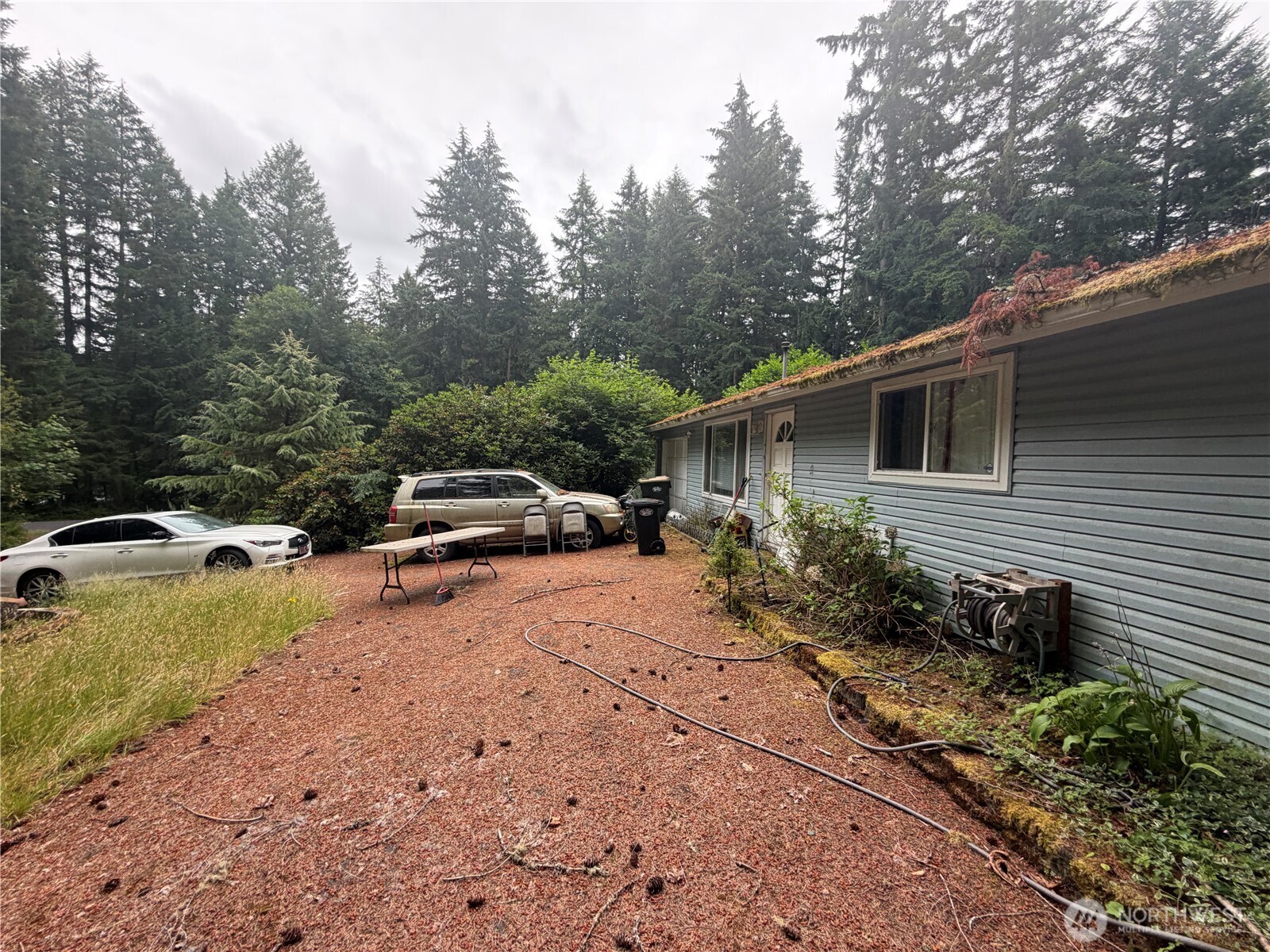 7637 Kittiwake Drive SE
