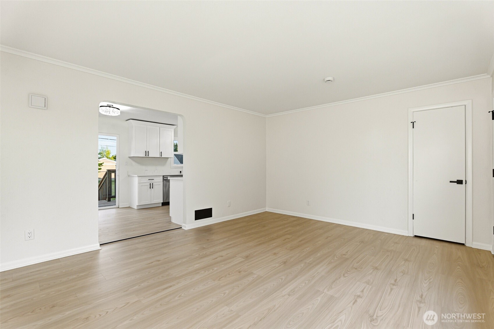 924 E 57th Street