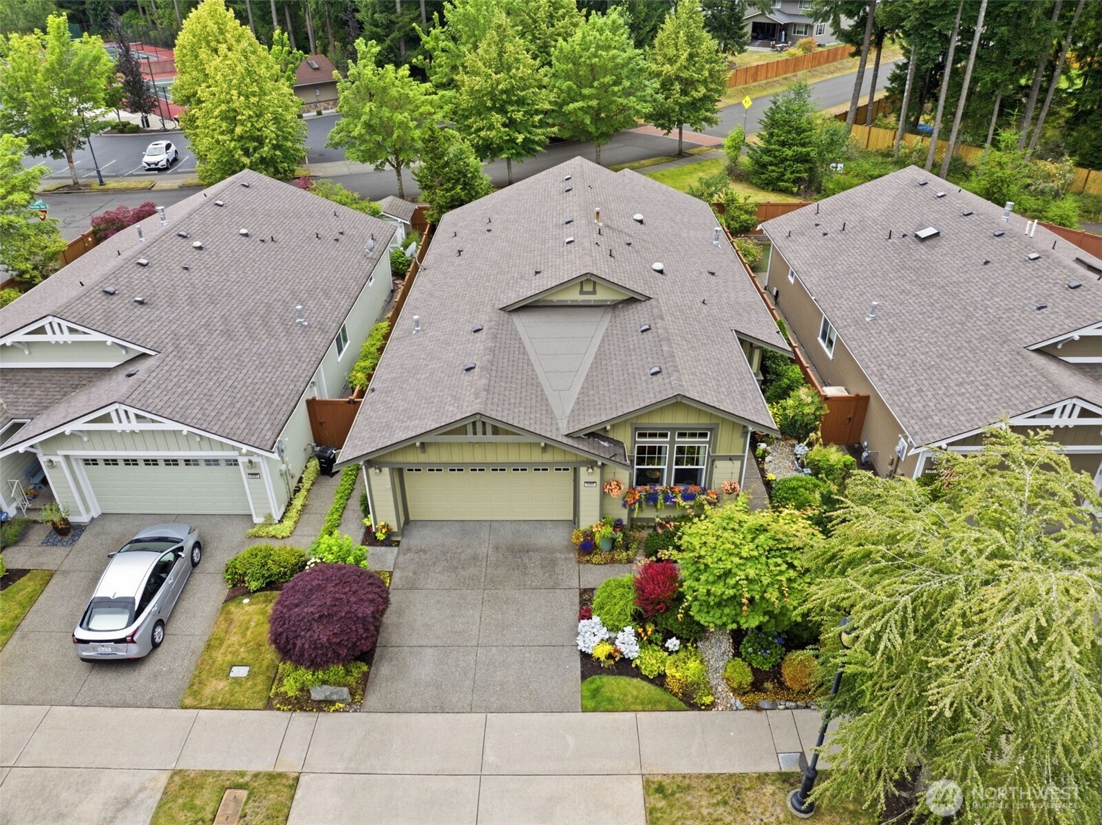 5086 Cypress Loop NE