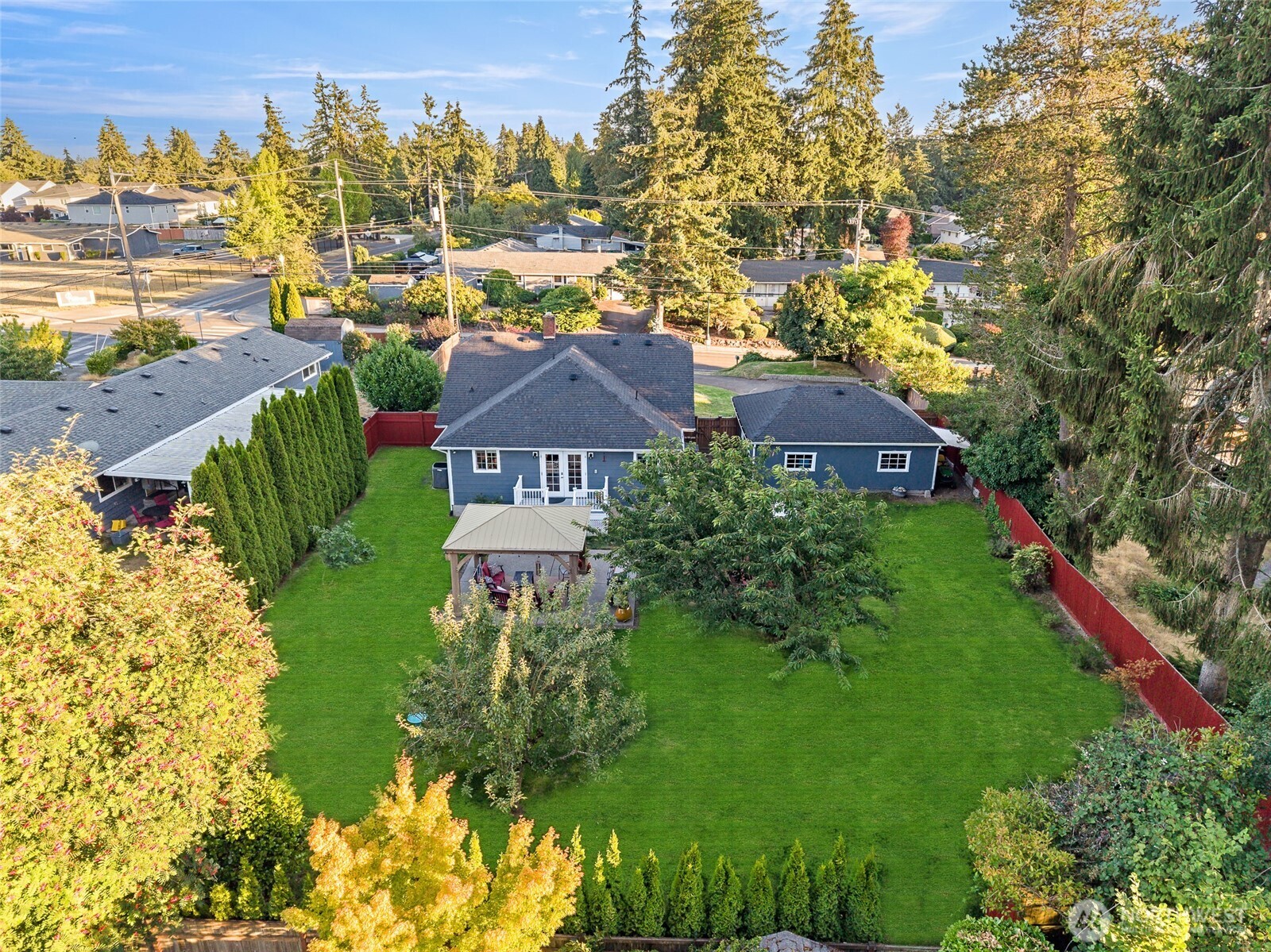 8105 44th Street W