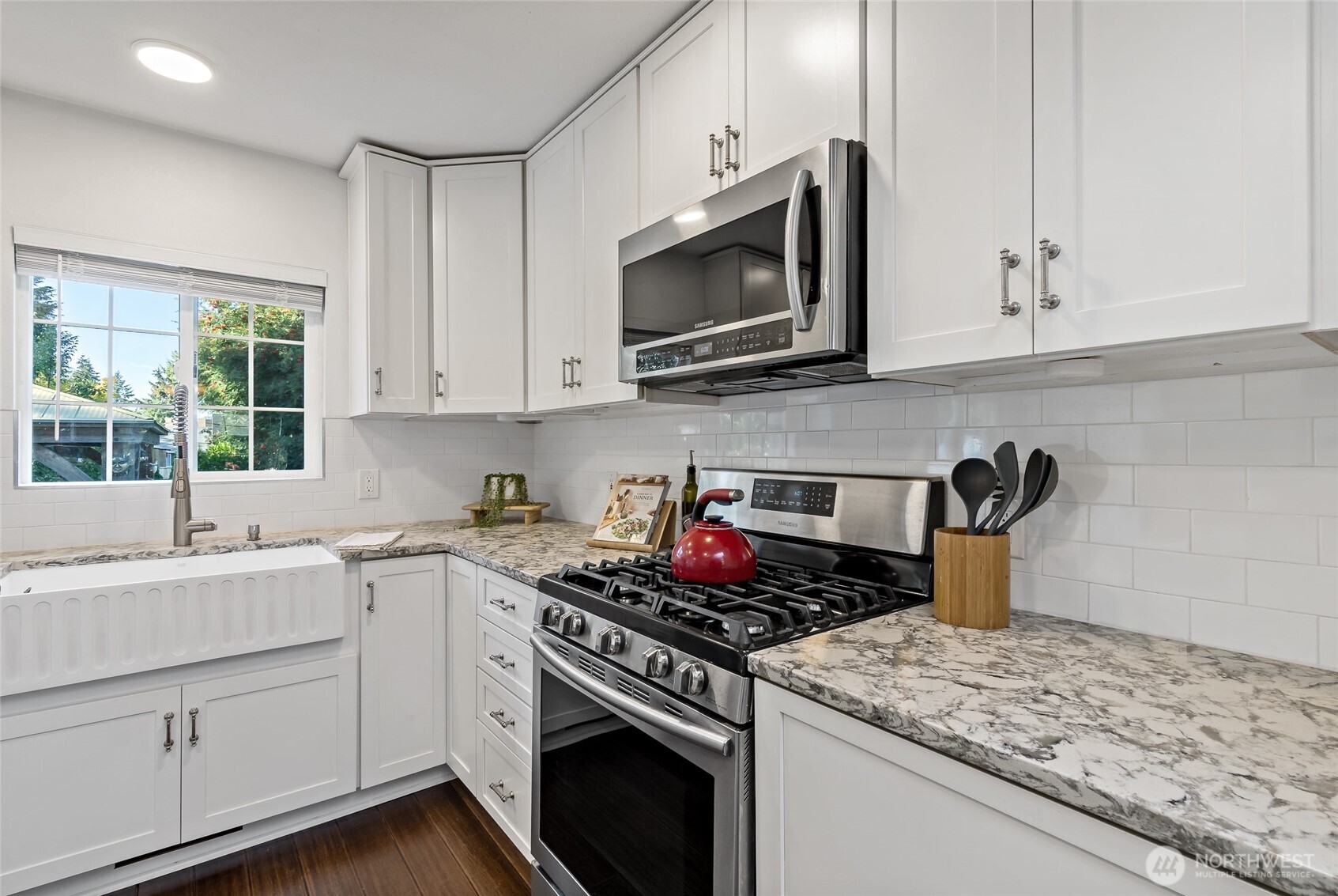 8105 44th Street W
