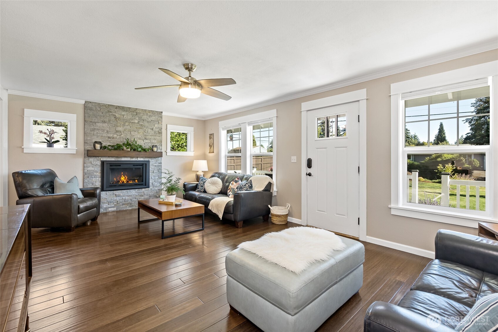 8105 44th Street W