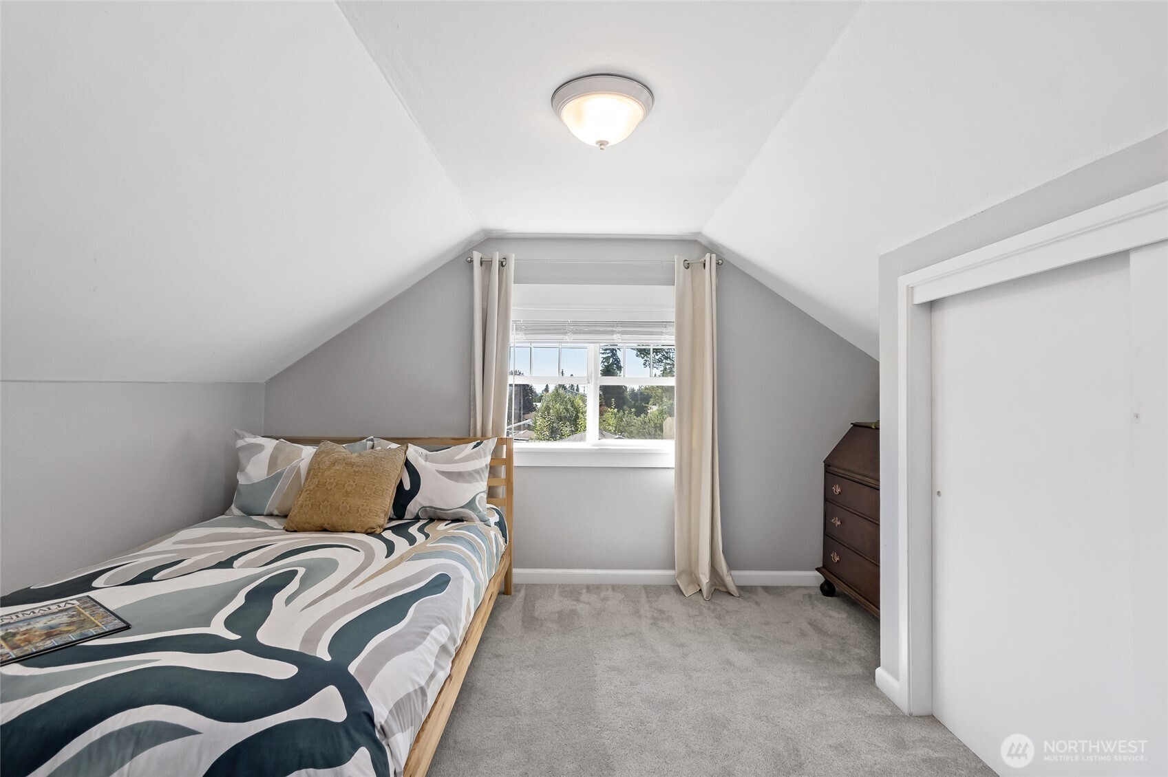 8105 44th Street W
