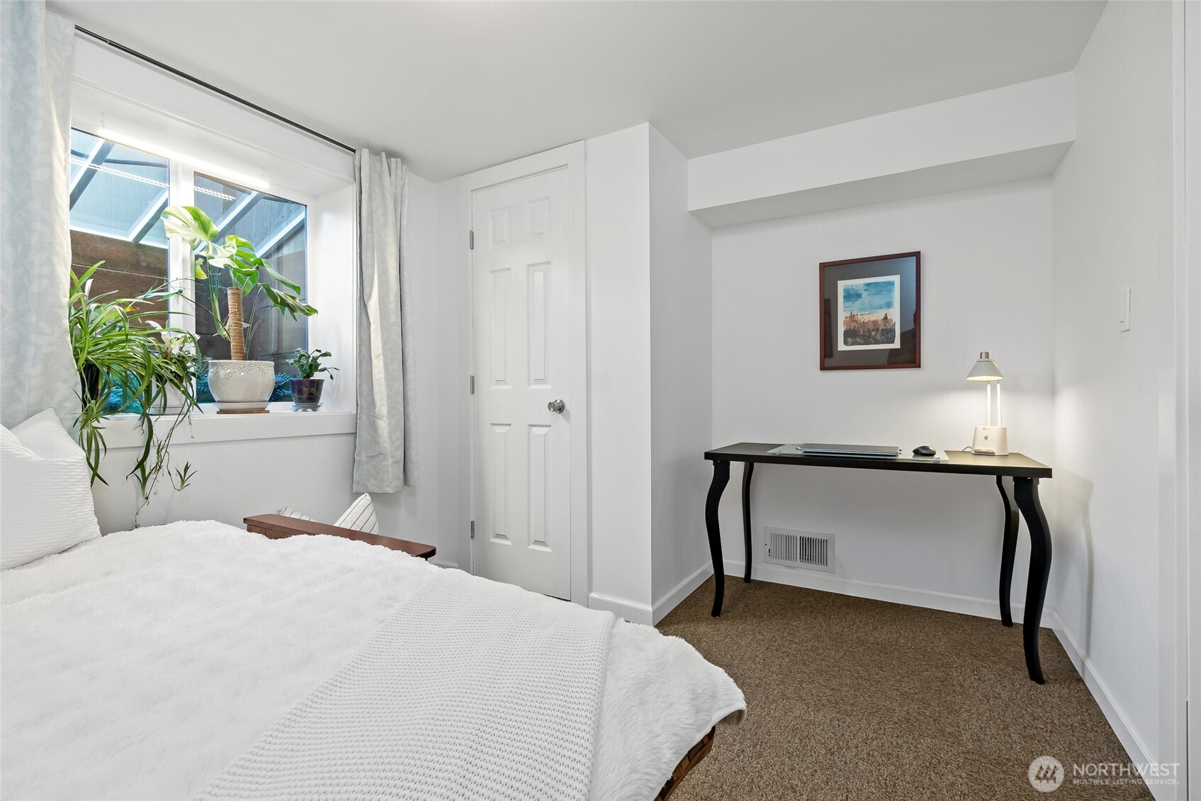 8105 44th Street W