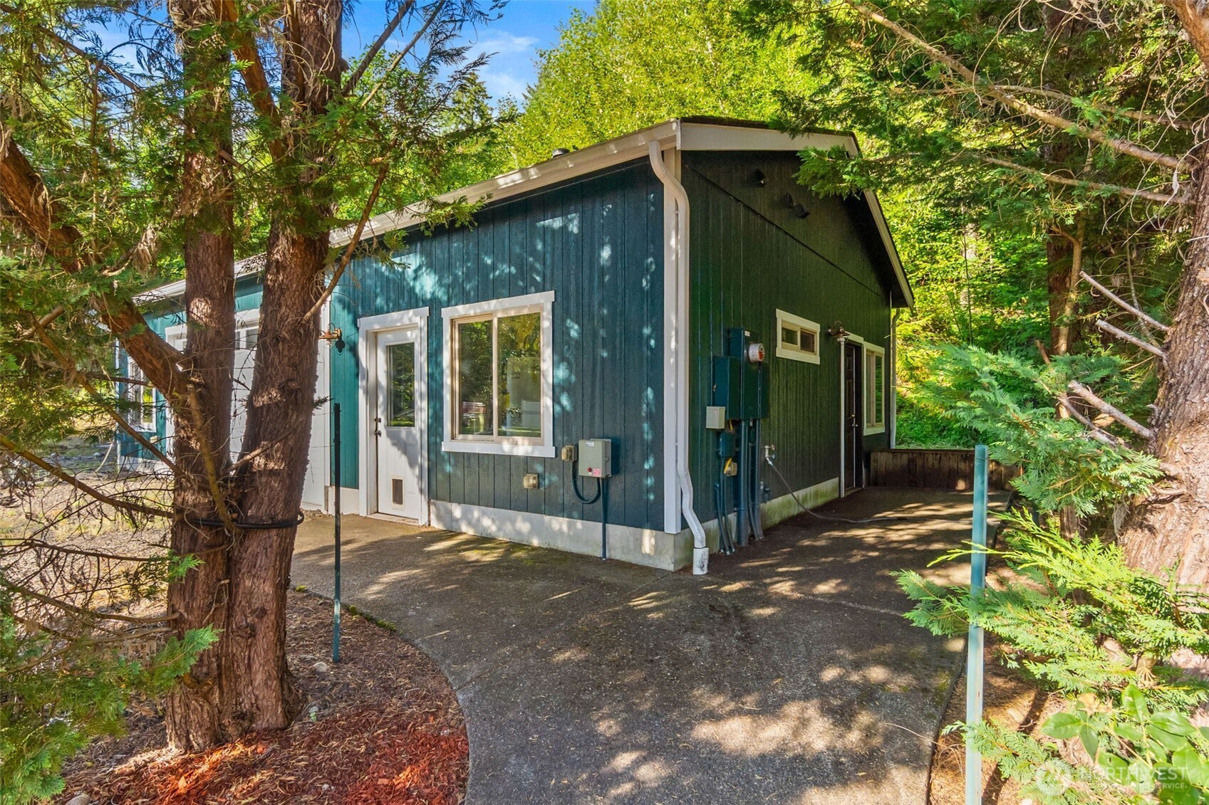 222 Oxbow Lake Lane
