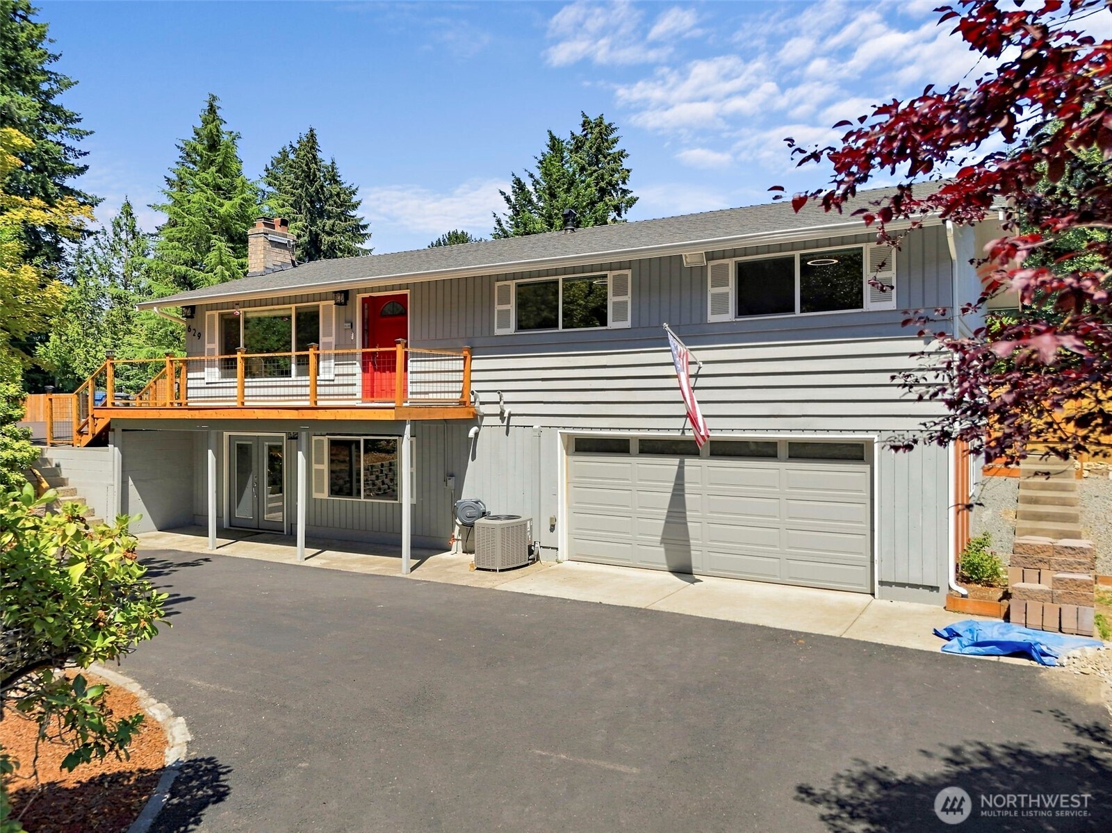 629 43rd Avenue SW