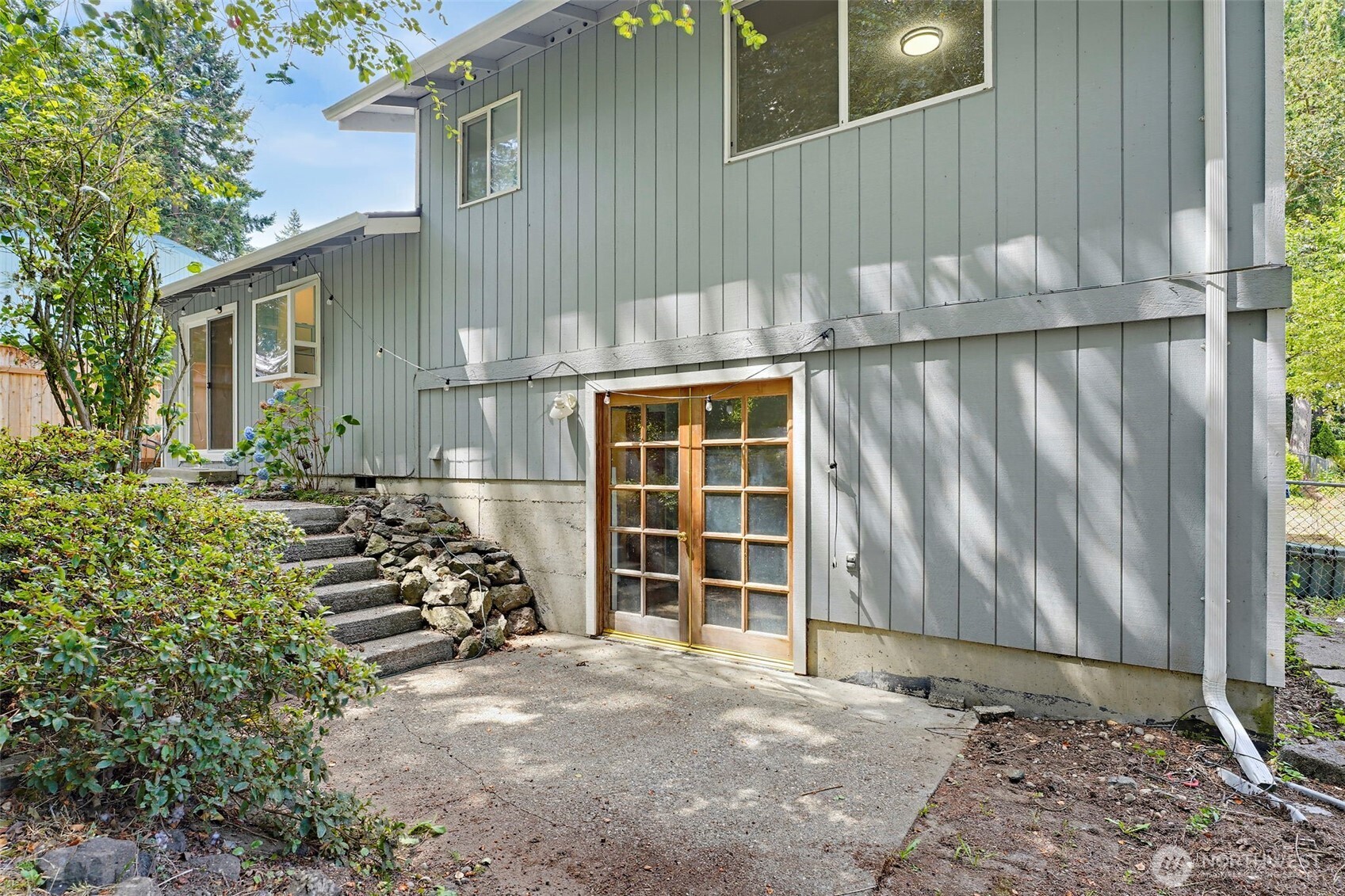 524 Choker Ct SE