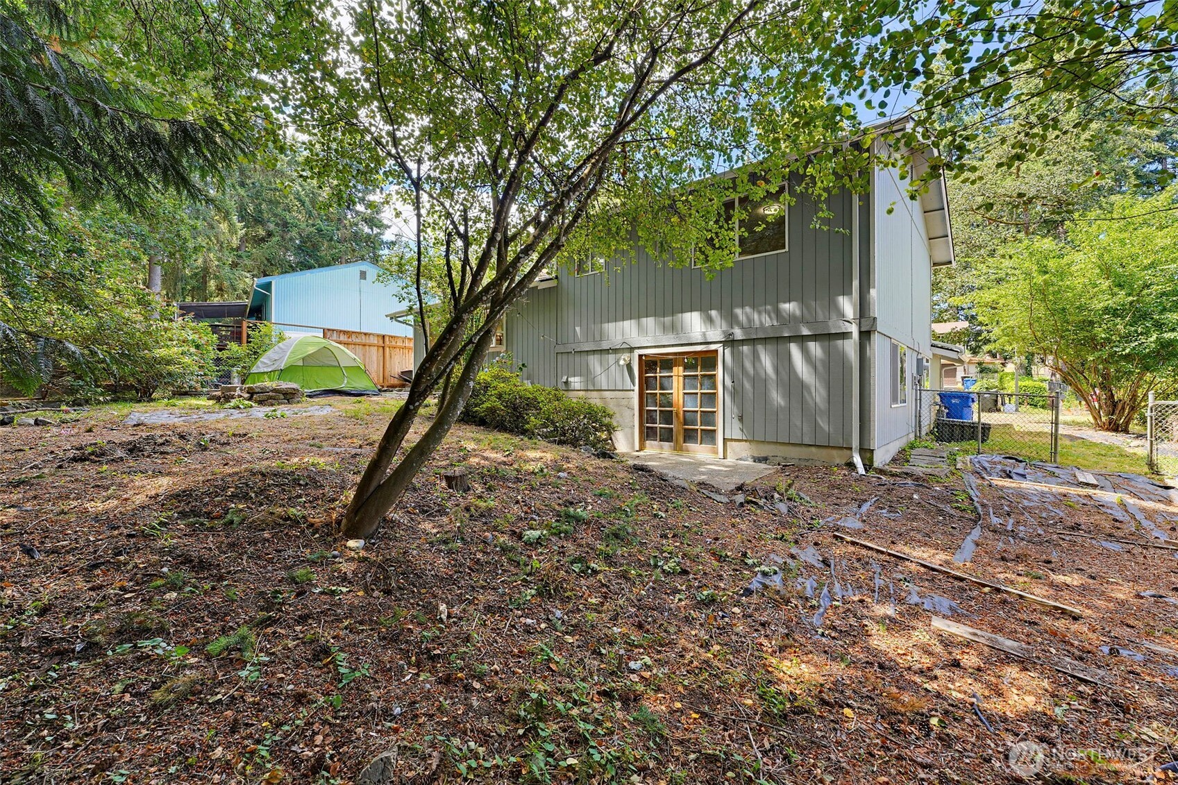 524 Choker Ct SE
