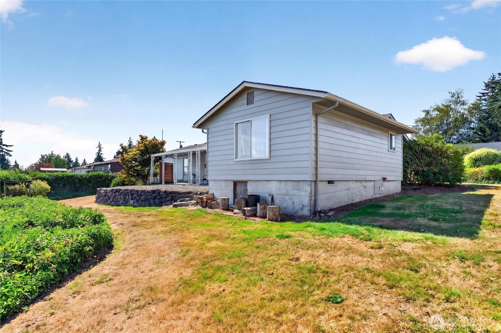 2305 126th Avenue Ct E