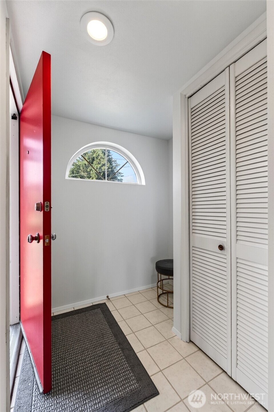 2305 126th Avenue Ct E