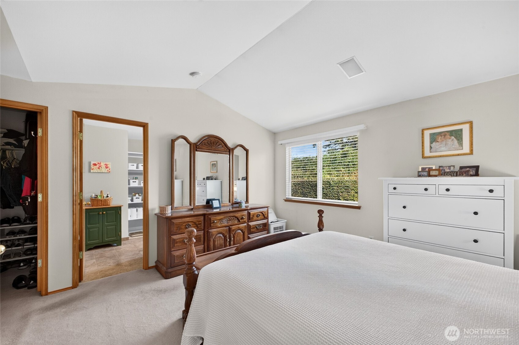 2907 173rd Street E