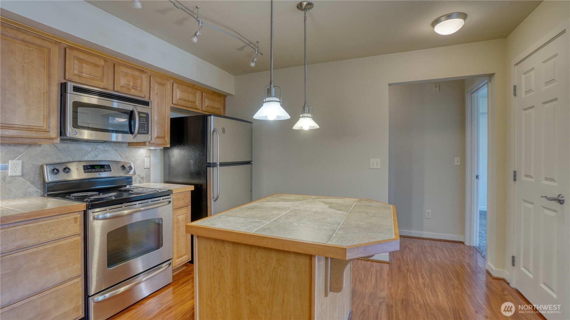 13405 97th Avenue E Unit: 207