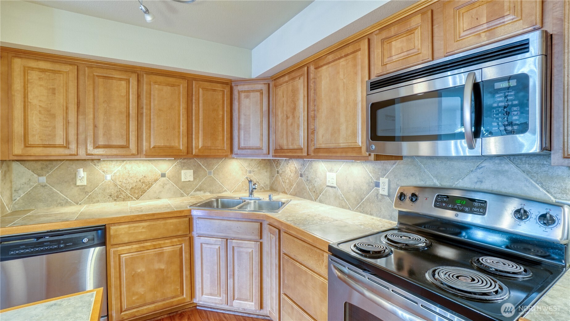 13405 97th Avenue E Unit: 207