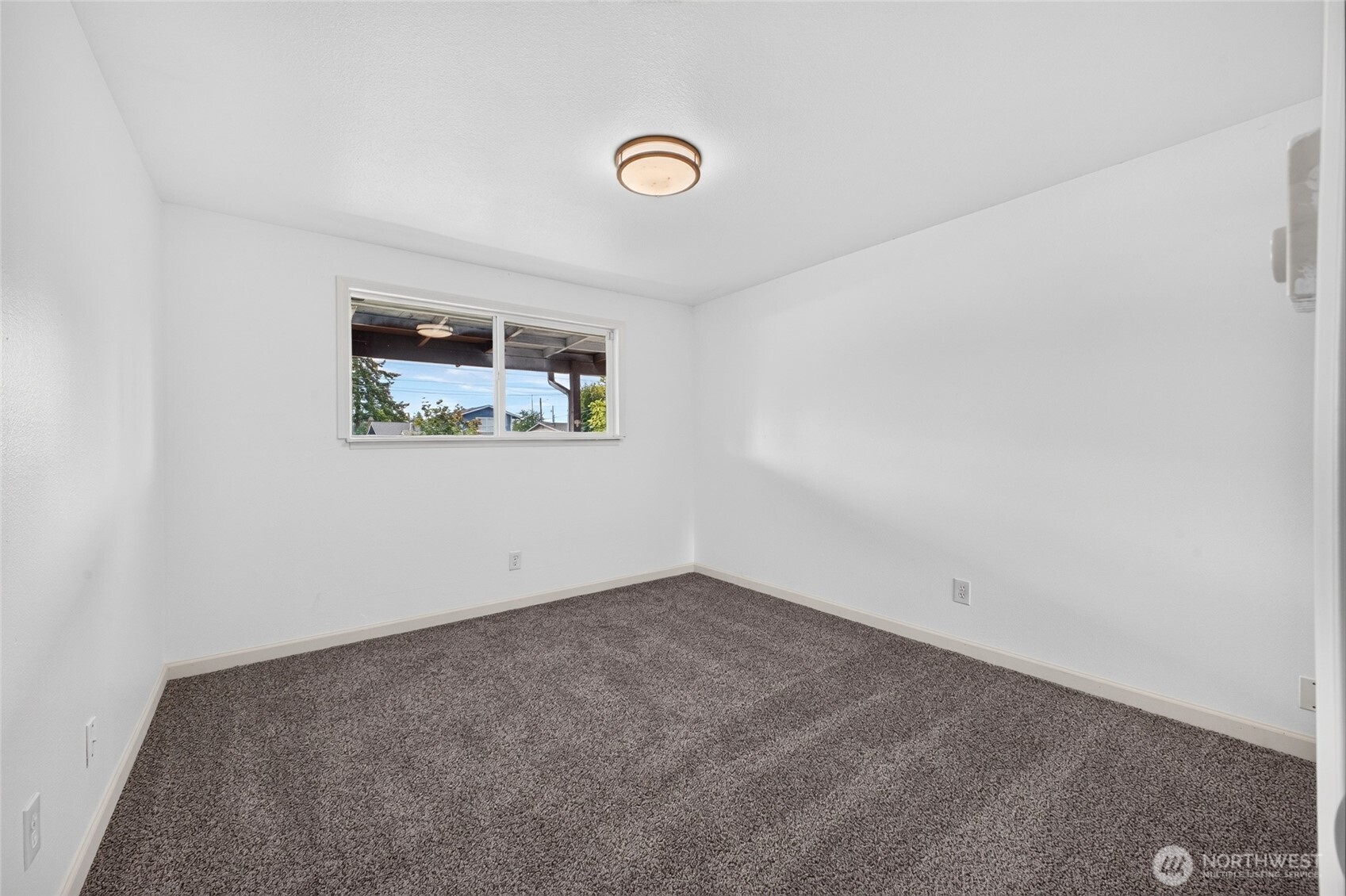 7236 S Wapato