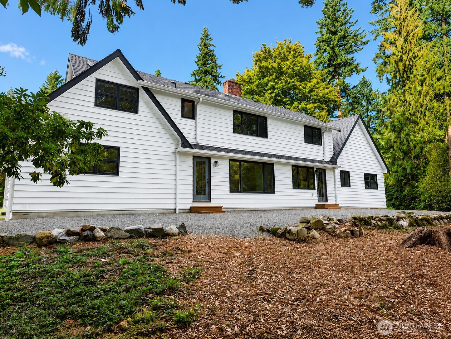 25413 SE Mirrormont Drive