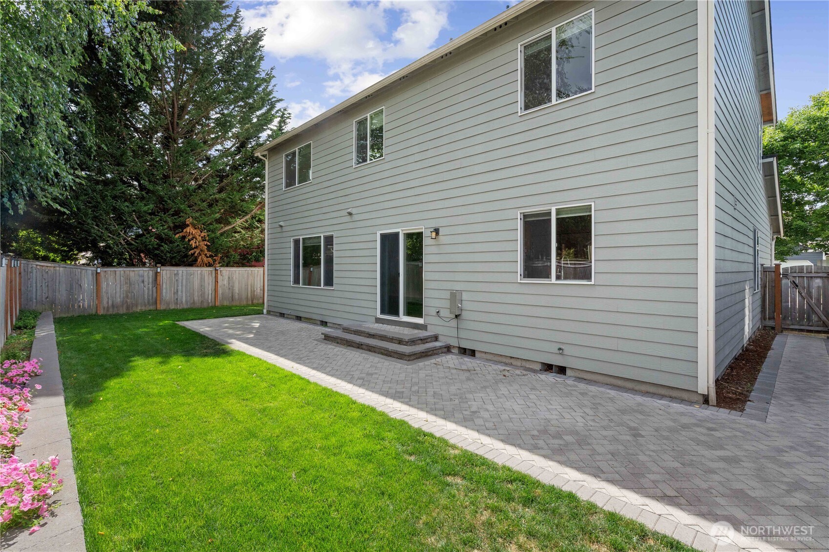 27622 239th SE
