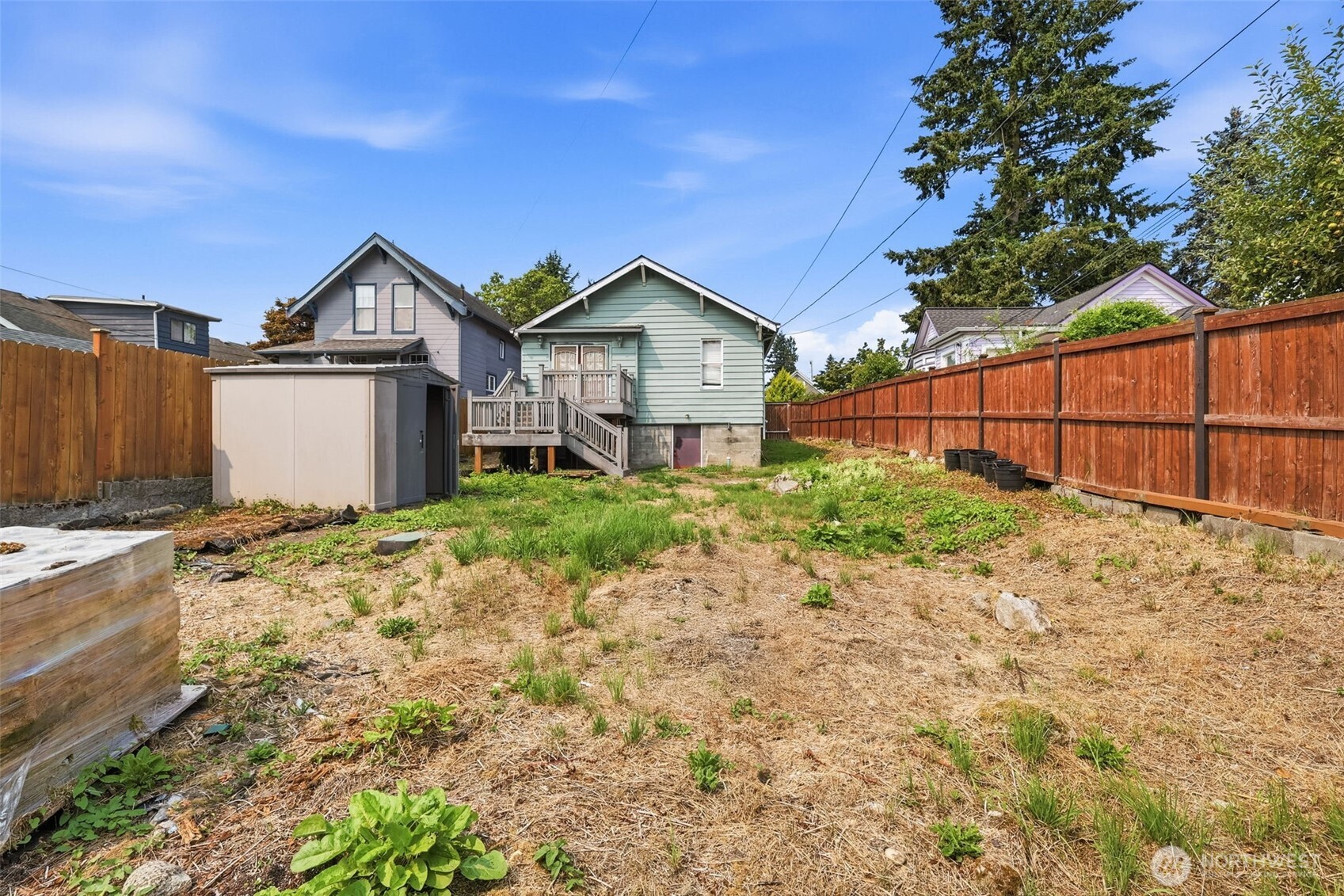 2511 Maple Street