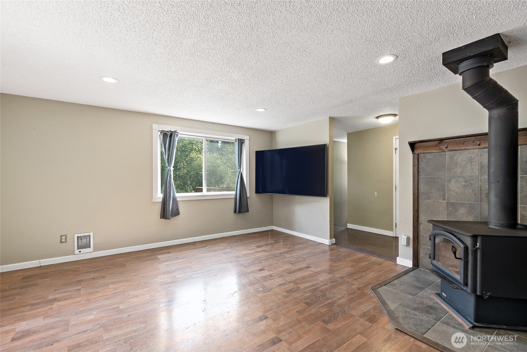 20710 128th Avenue Ct E